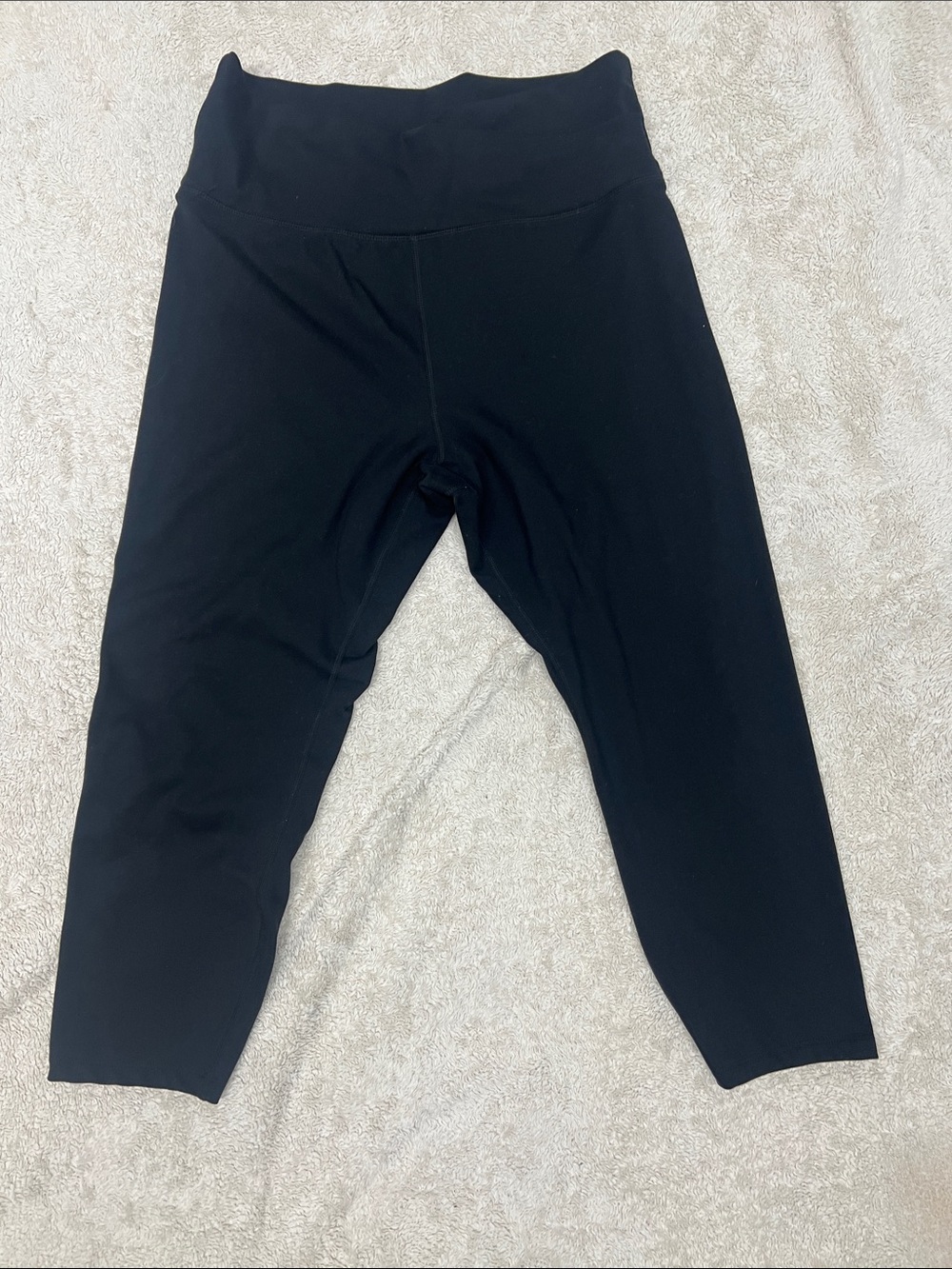 Balance Collection Black High-Waist Capri Leggings